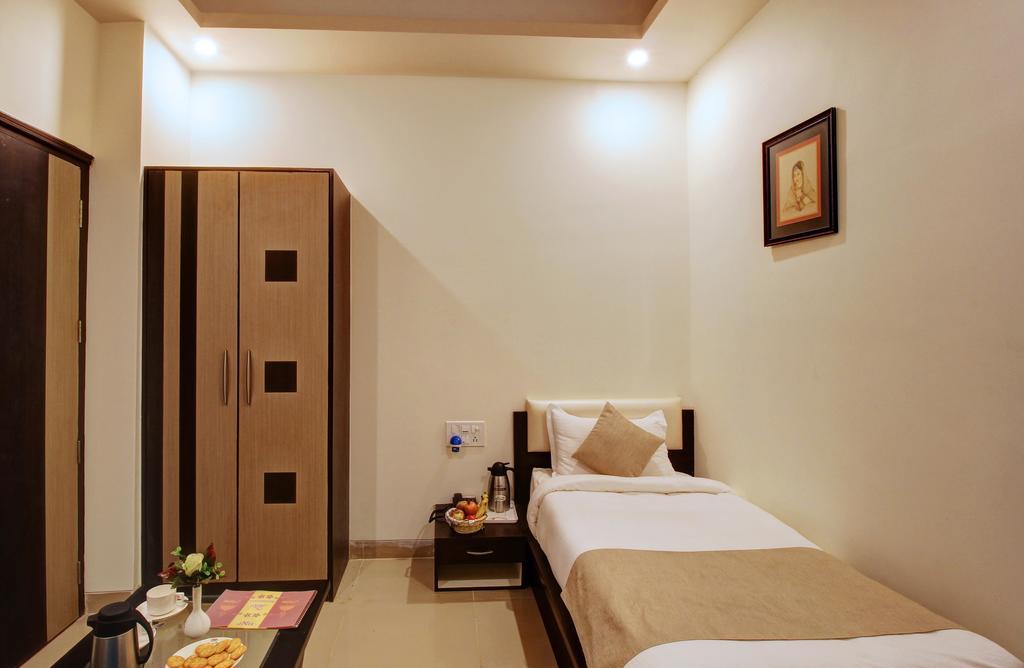 Hotel Nawalgarh Plaza Quarto foto