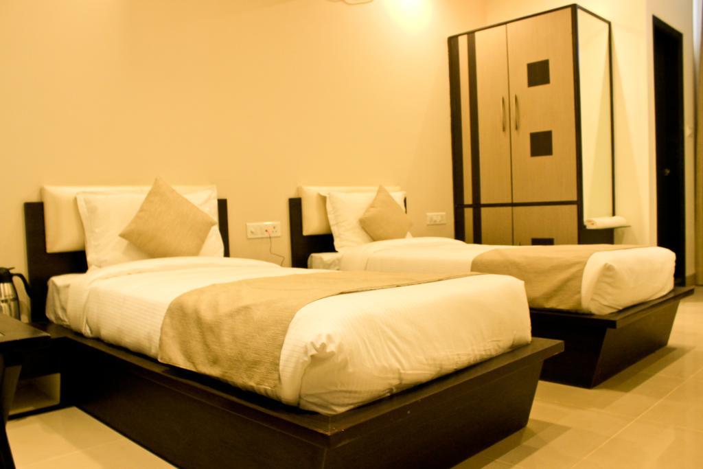 Hotel Nawalgarh Plaza Quarto foto
